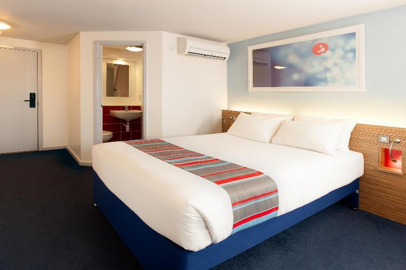 Travelodge Bracknell Central Ngoại thất bức ảnh