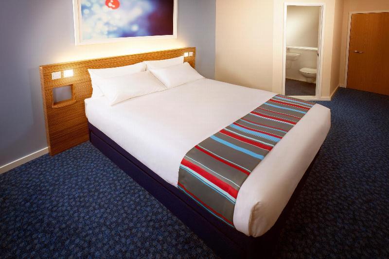 Travelodge Bracknell Central Ngoại thất bức ảnh