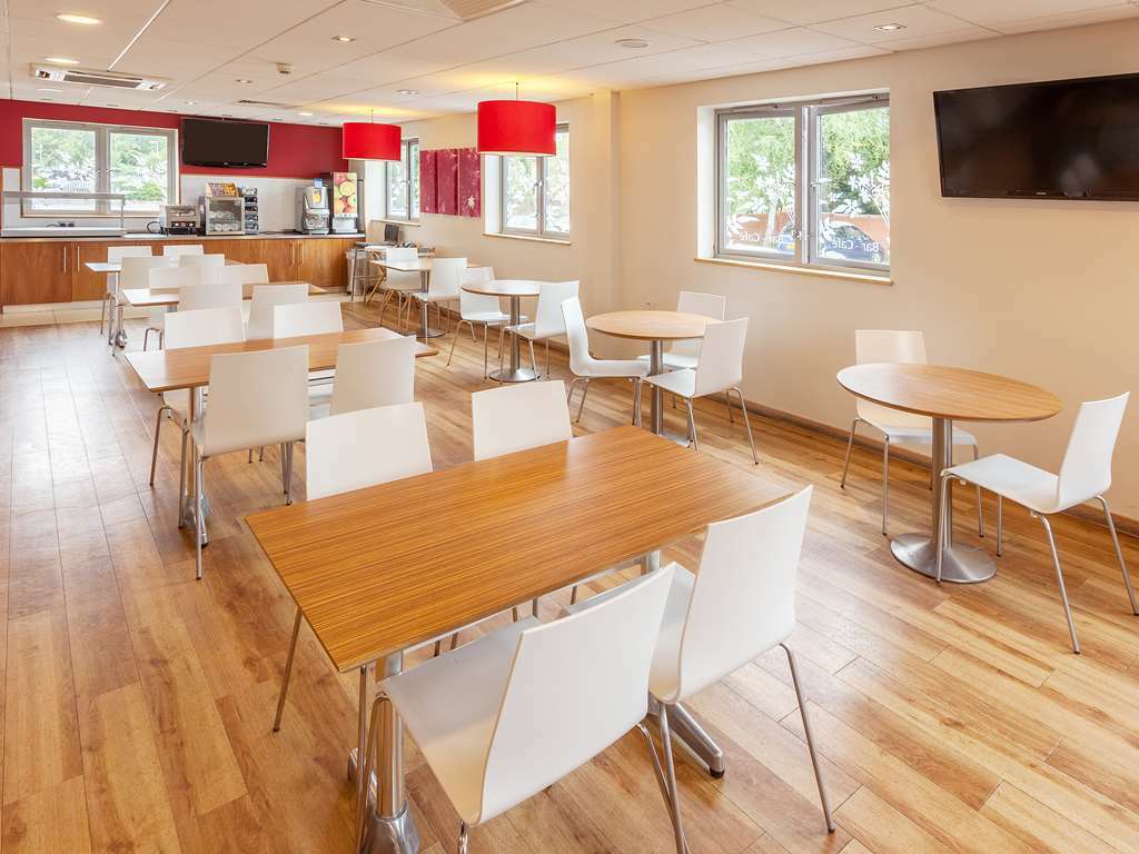 Travelodge Bracknell Central Nhà hàng bức ảnh